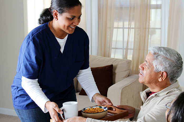 Tips to Maximize Your Time with Home Health Aide